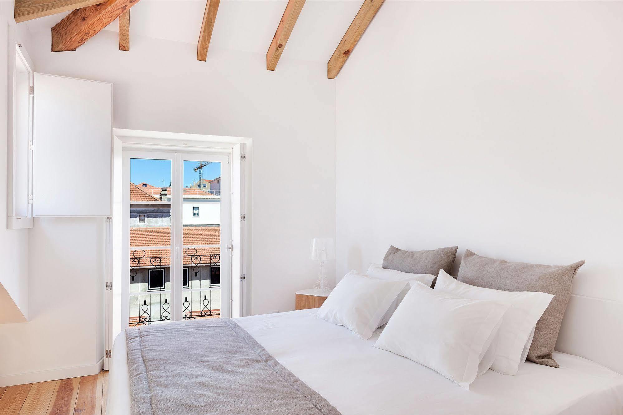 Hello Lisbon Sao Bento Boutique Apartments Eksteriør billede